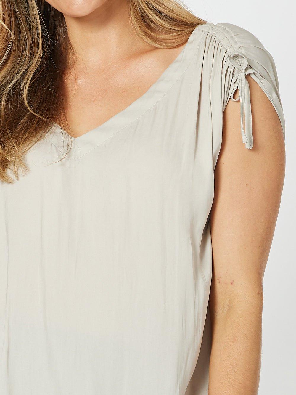 Lux Ruche V-neck Top - Champagne