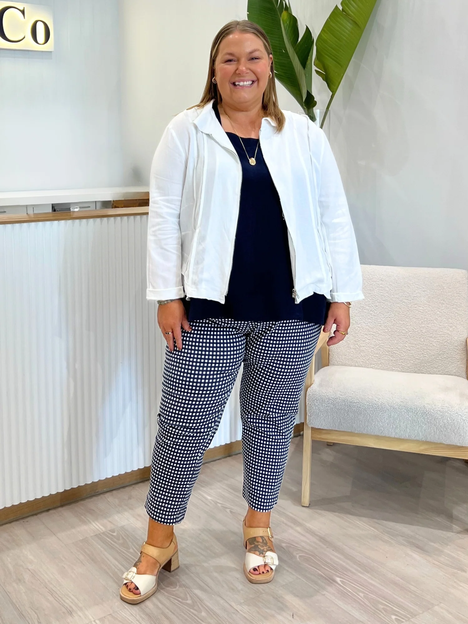 Lino Le Marais Jacket - White