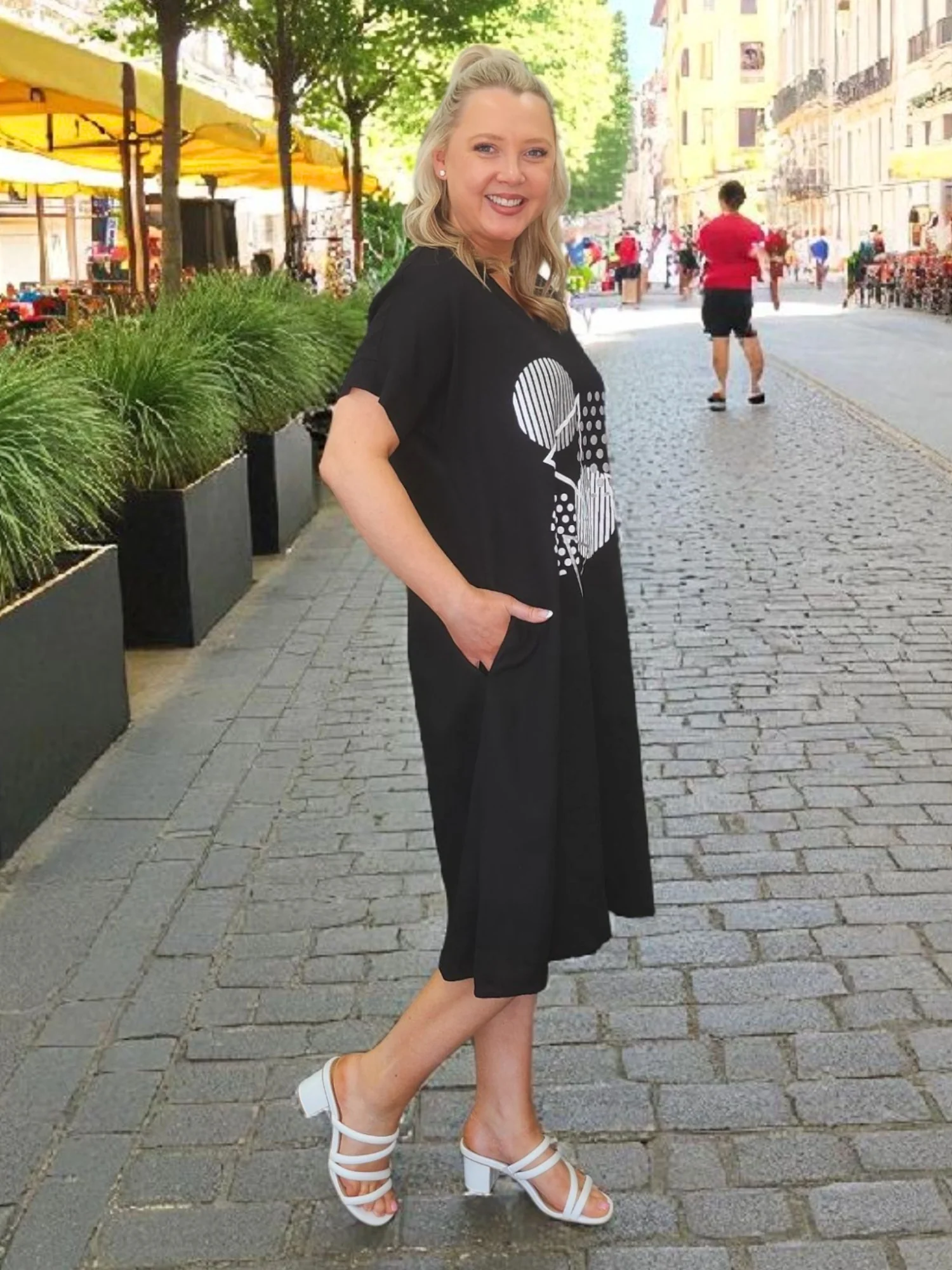 Circle on Circle Dress - Black