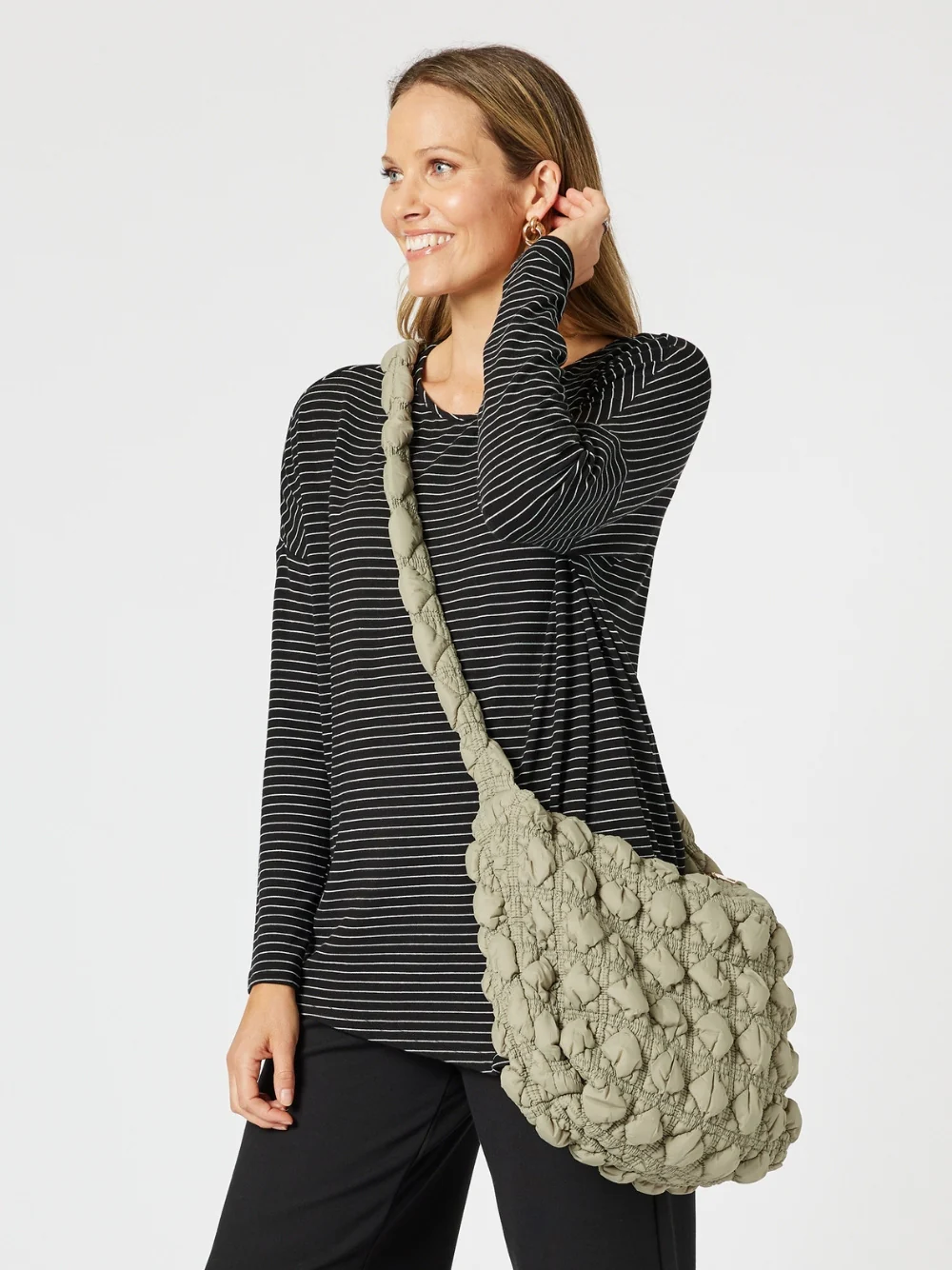 Off the Grid Puffer Bag - Khaki