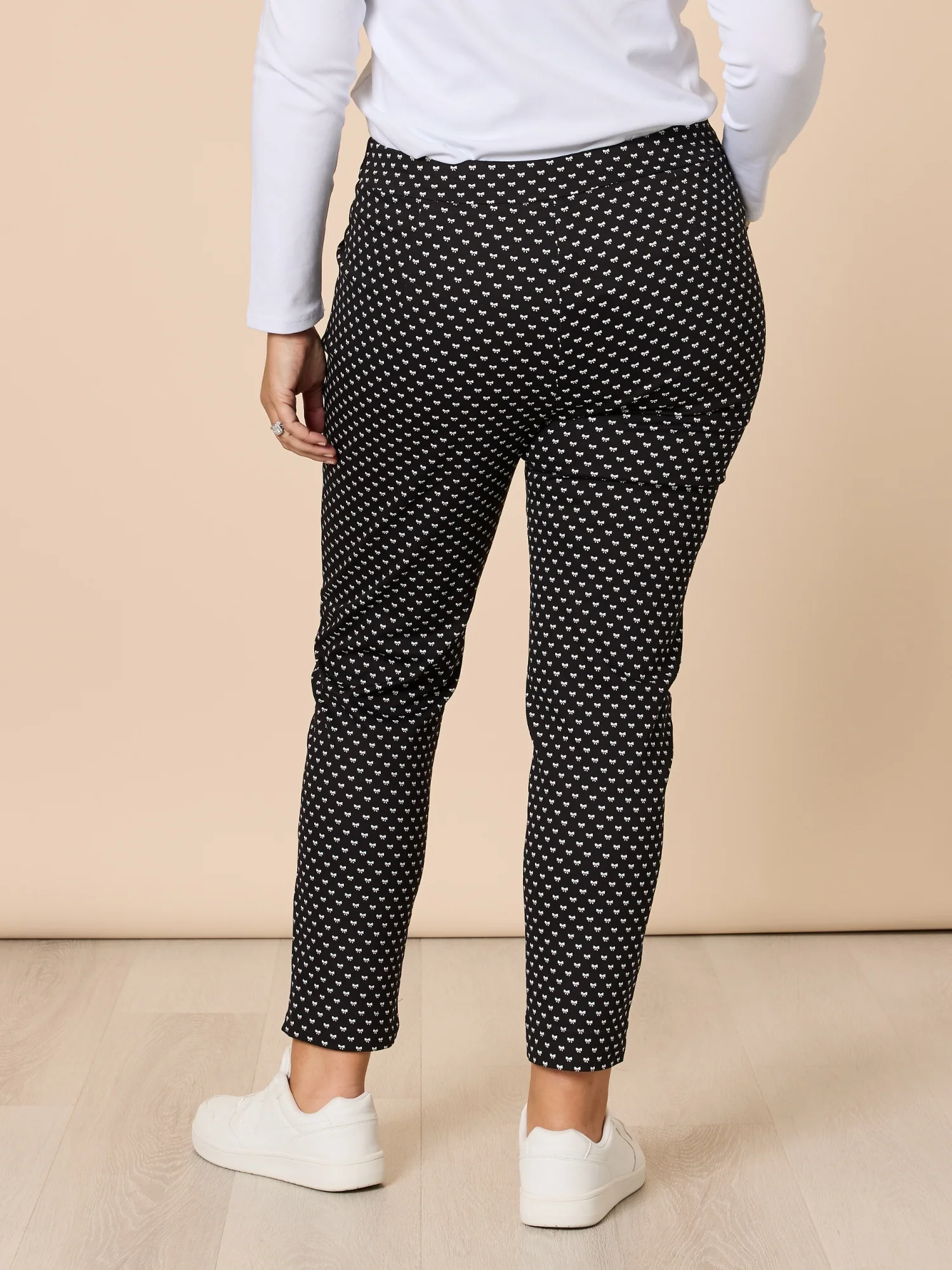 Pretty Bow Pant - Black/White