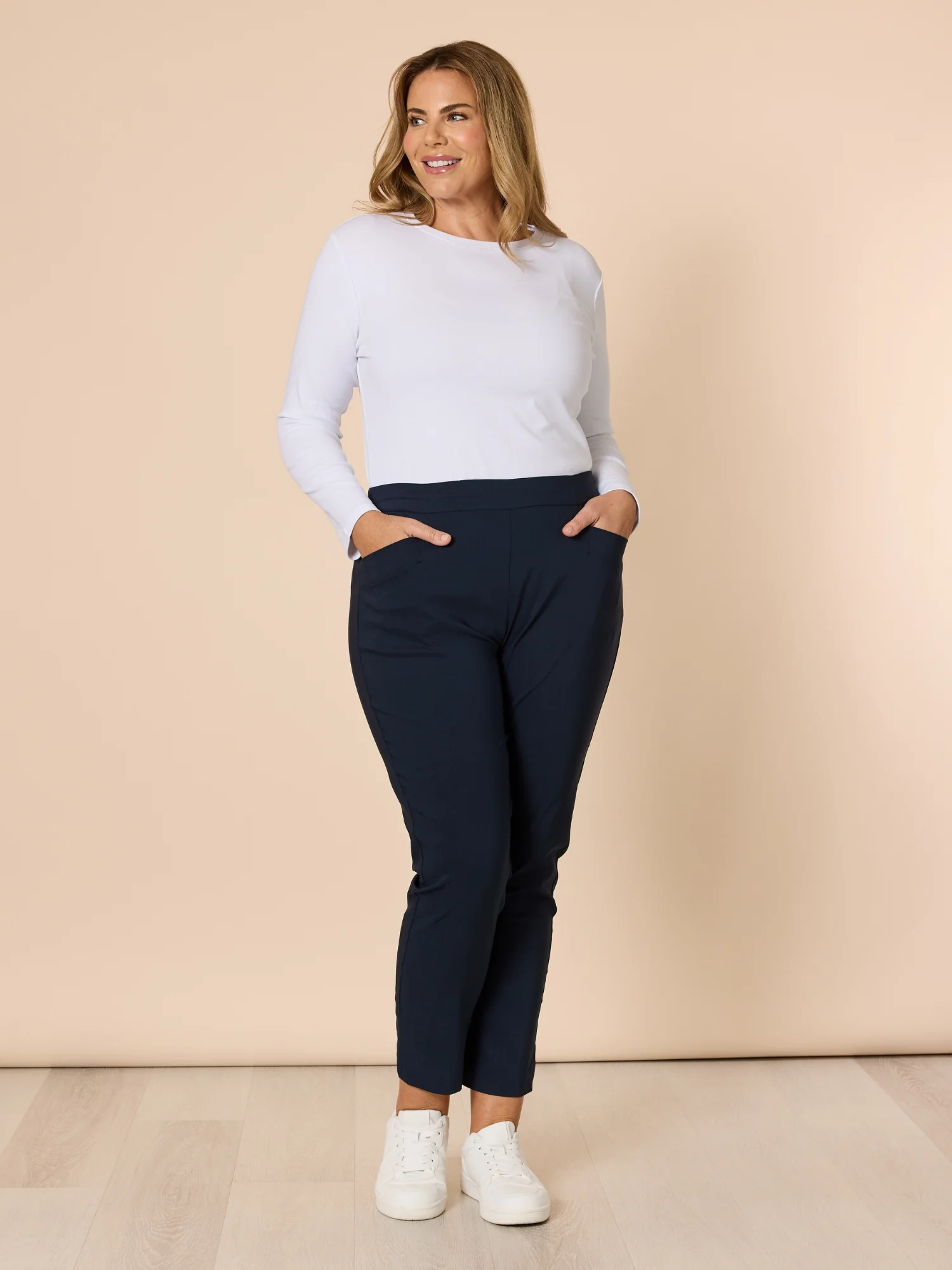 Harbour Slim Leg Pant - Navy