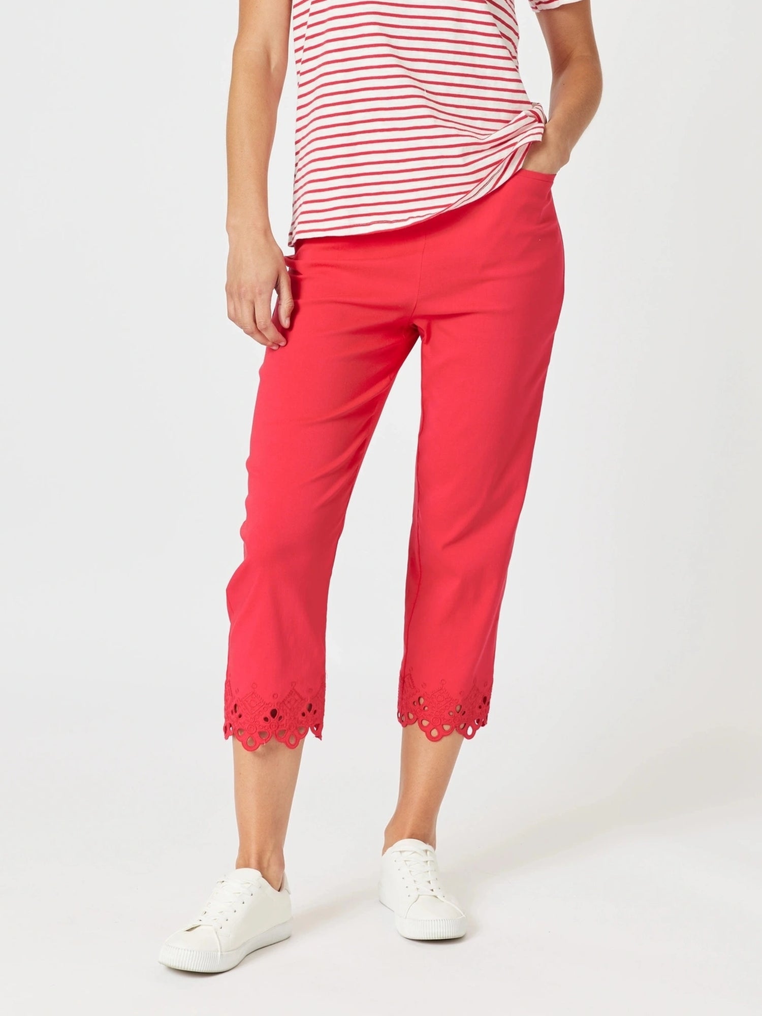 Fleur Embroidered Pant - Red