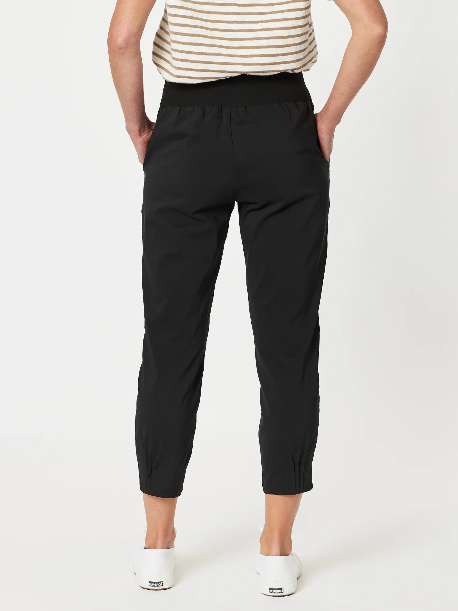 Sarah Linen Pleat Hem Pant - Black