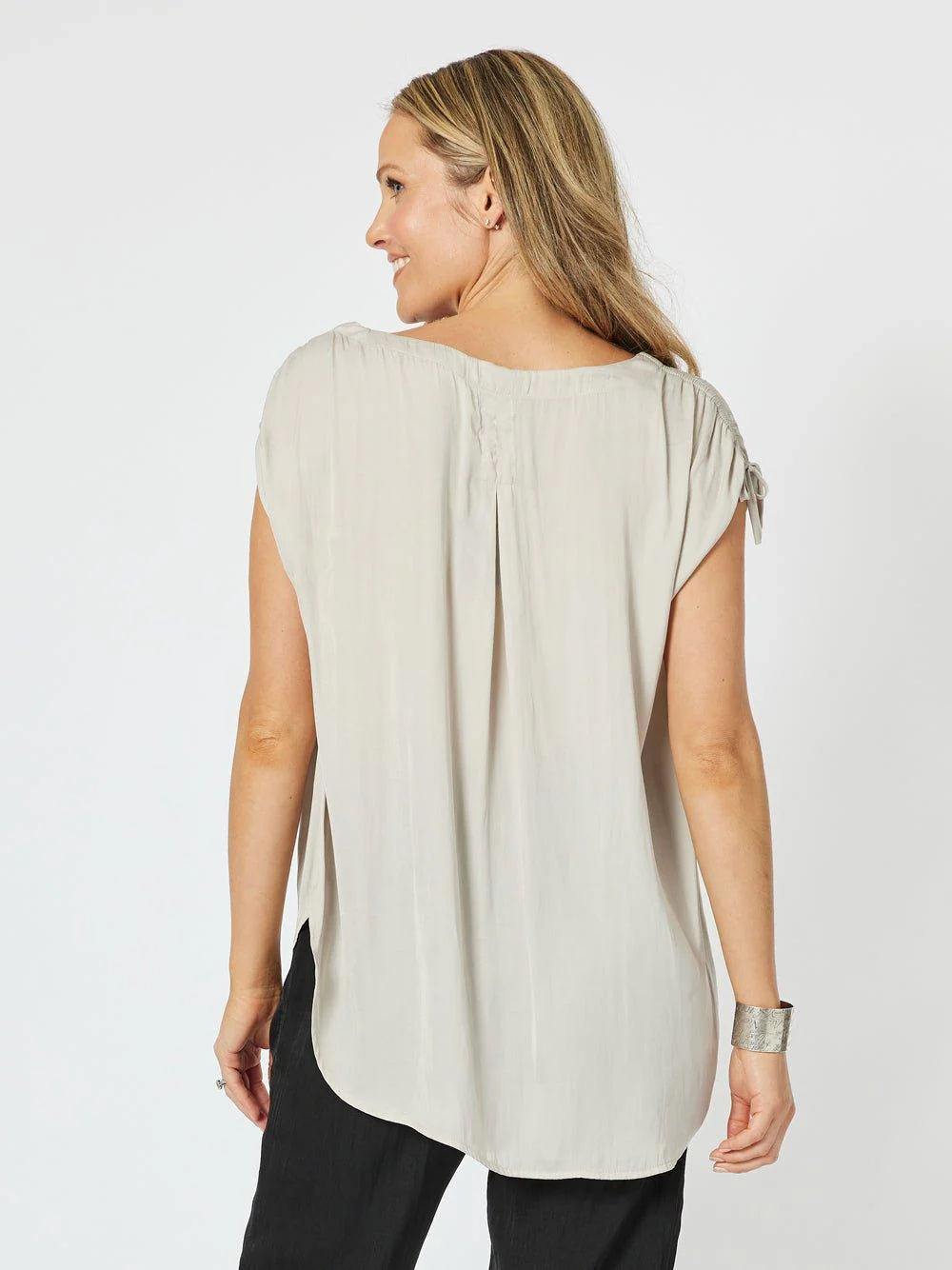 Lux Ruche V-neck Top - Champagne